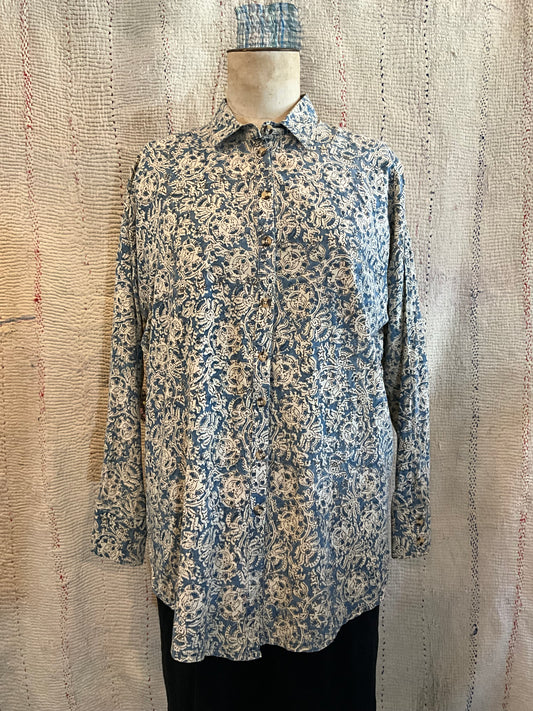 Vera Shirt in Hand Block Printed Blue/Cream cotton