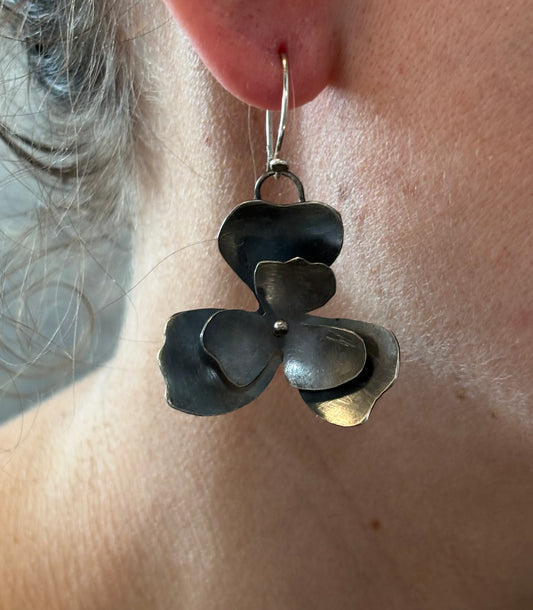 Red Peg Double Flower Earrings