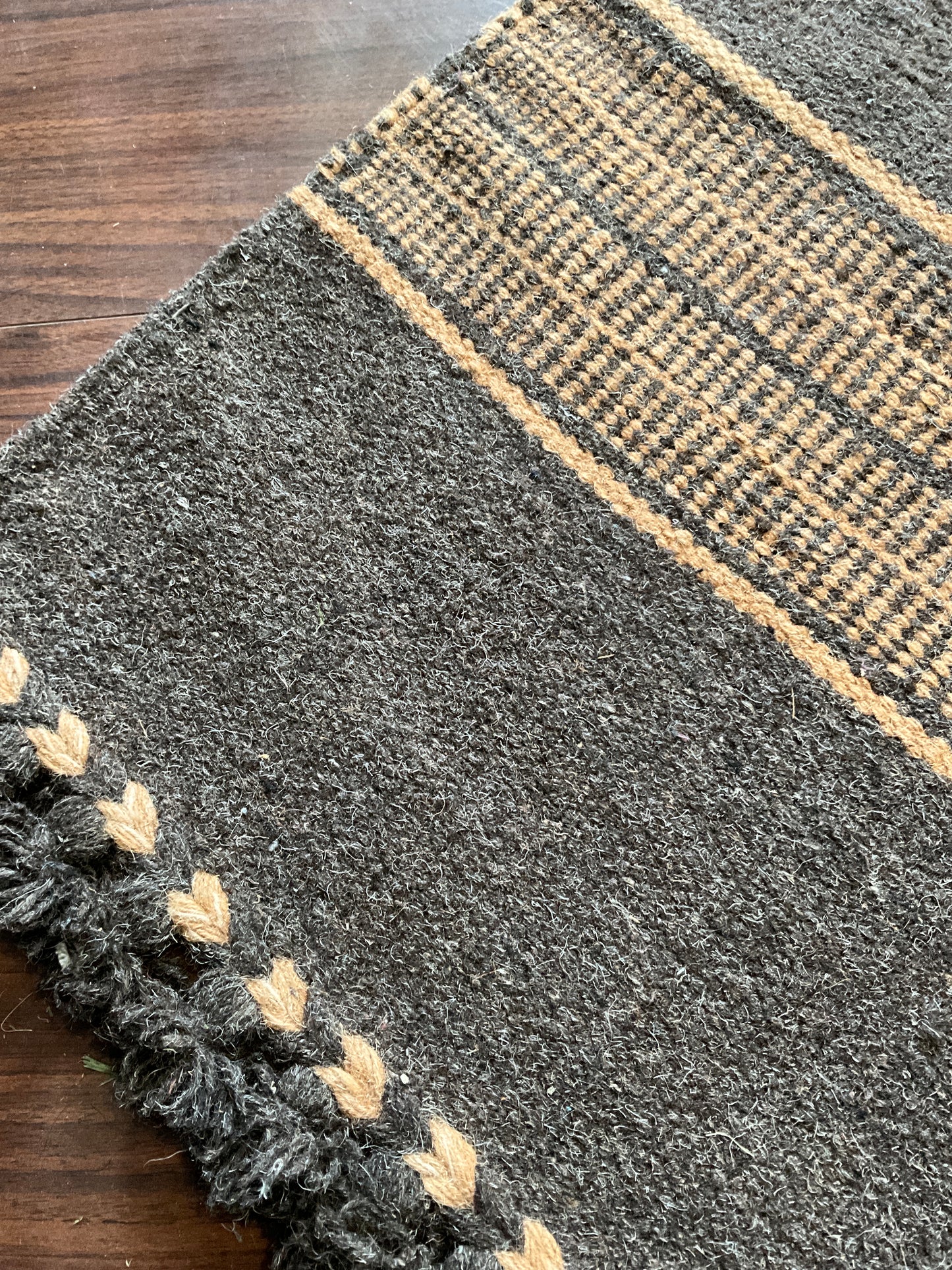 Hand woven wool rug 1