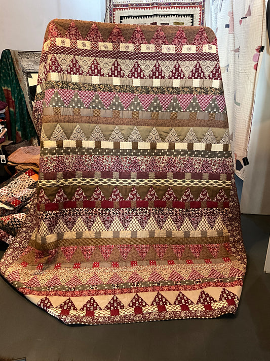Hand made Queen Sized Quilt in Burgundy and Mushroom