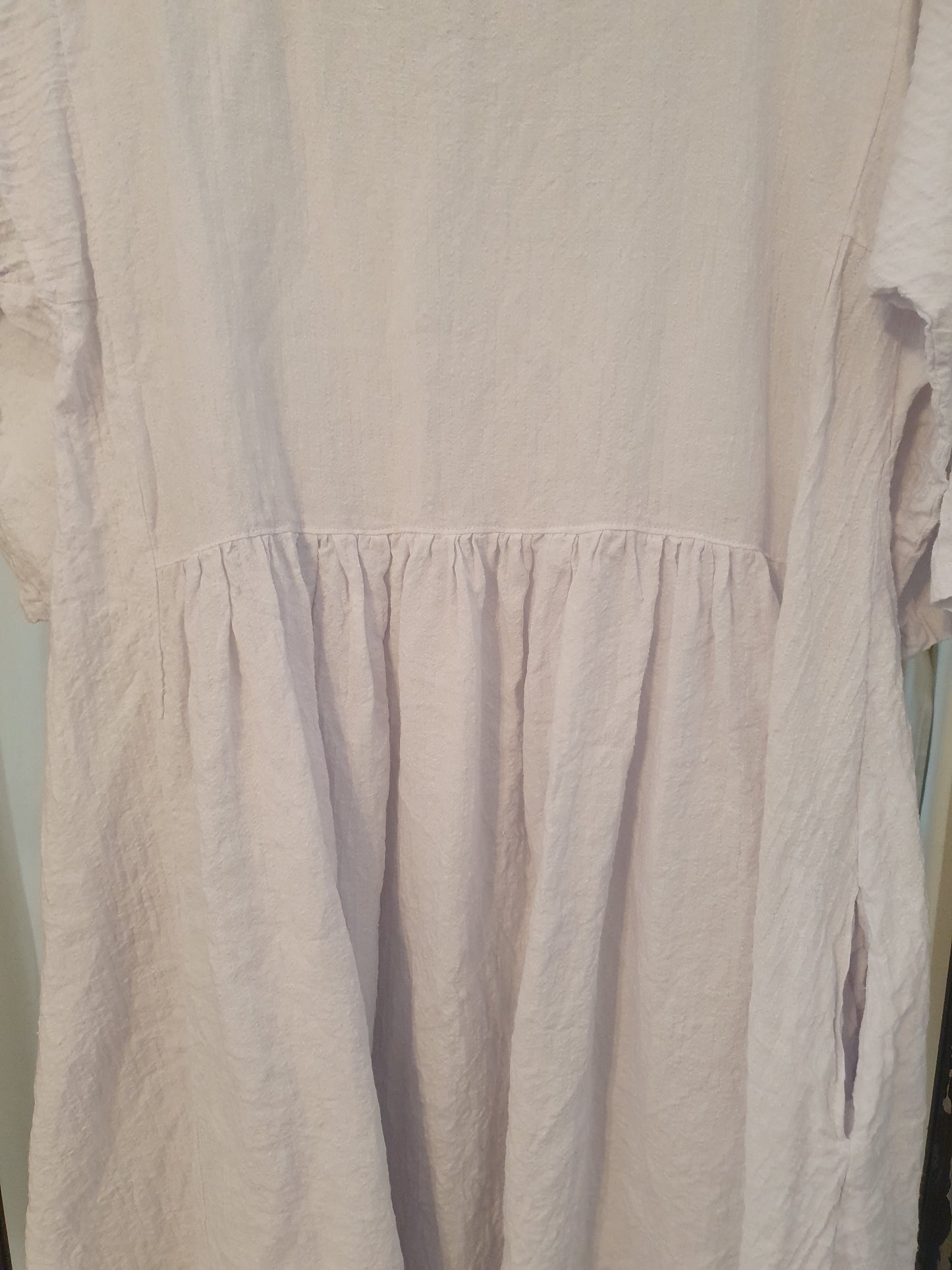 Willow dress in white linen