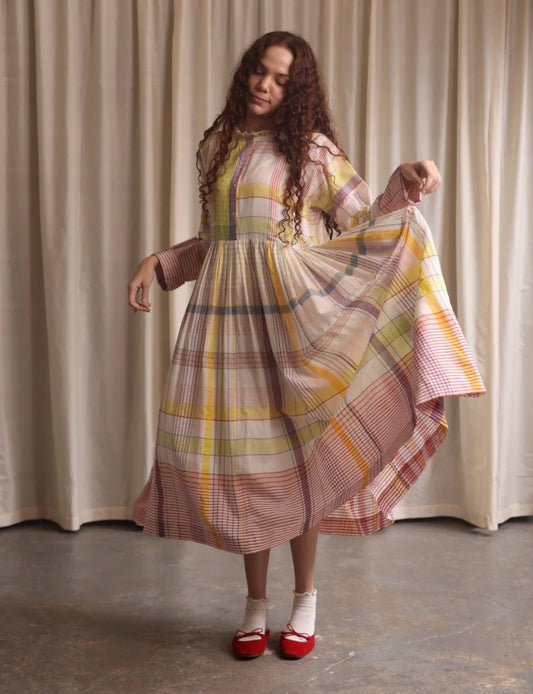 Loose dress in handwoven cotton