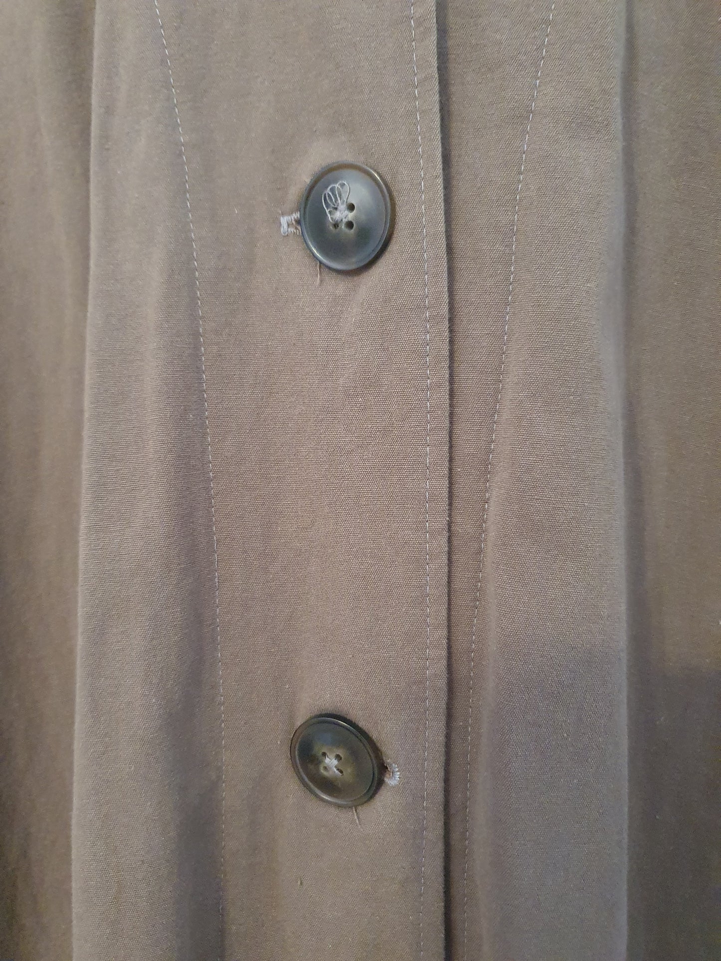 Swing coat in khaki organic cotton
