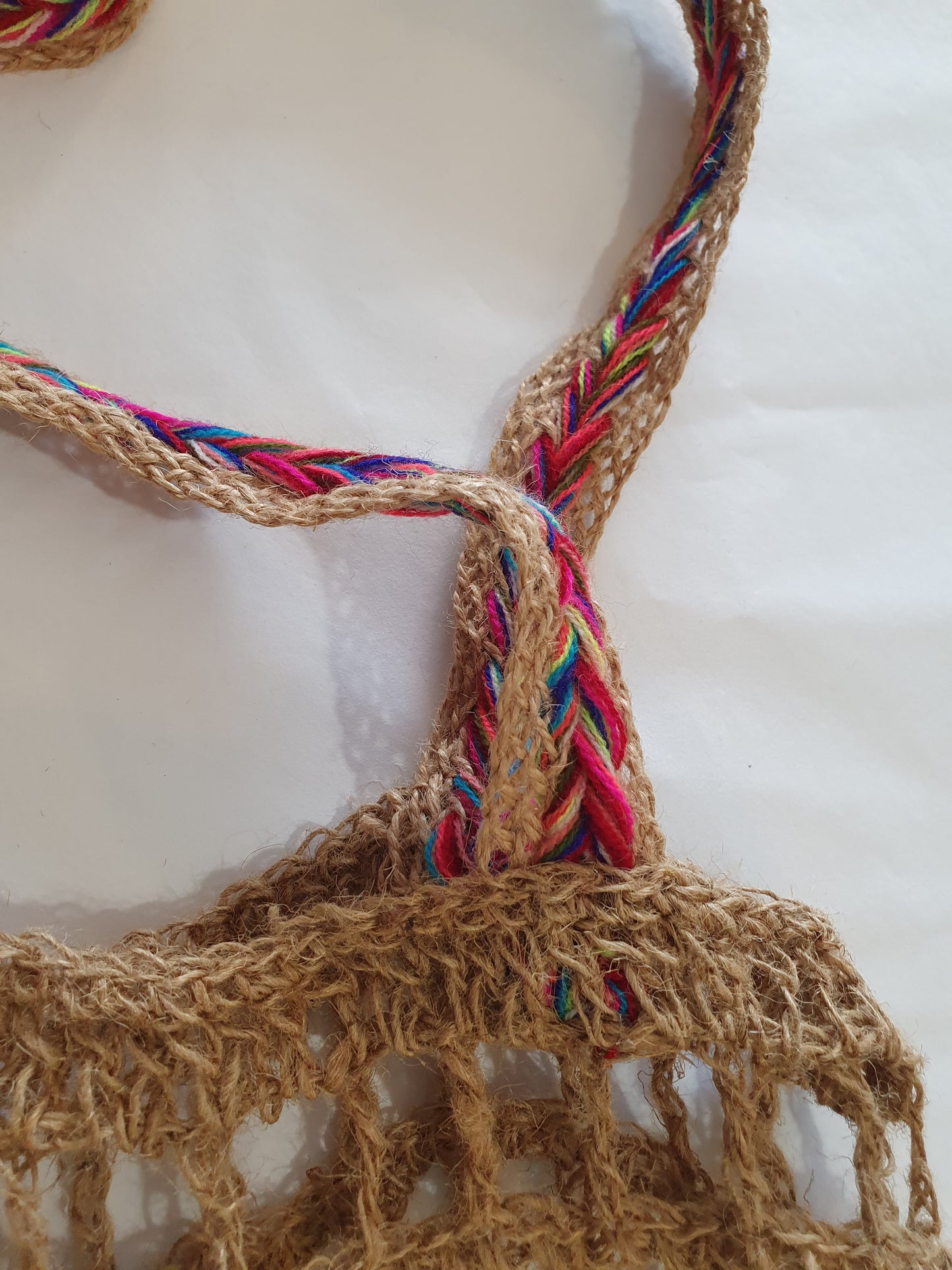 Wild hemp bag with red thread