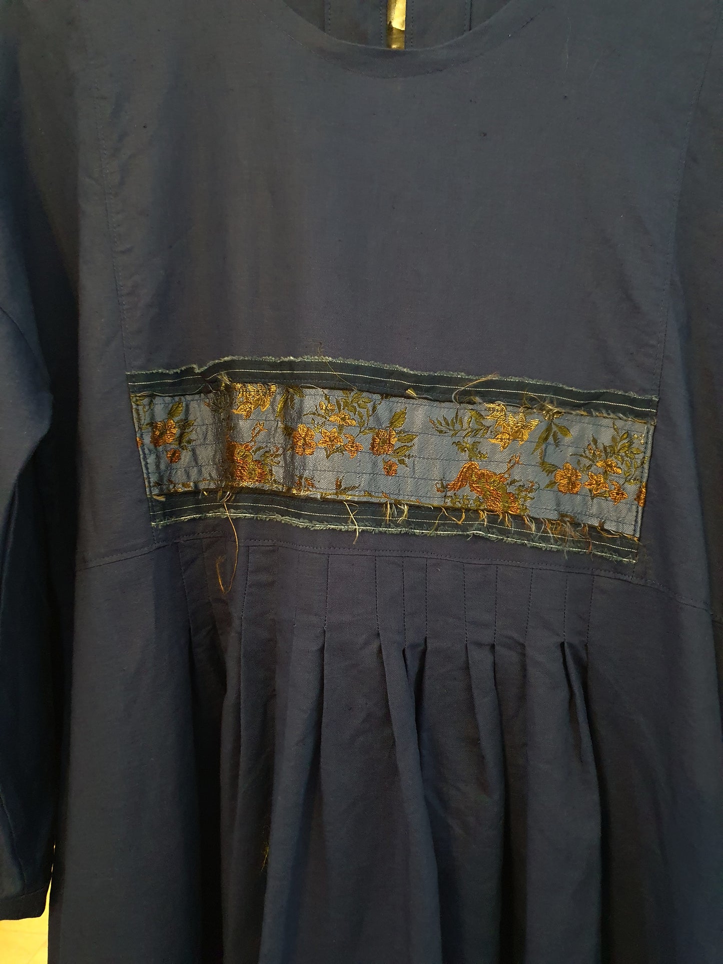 Lila dress in indigo