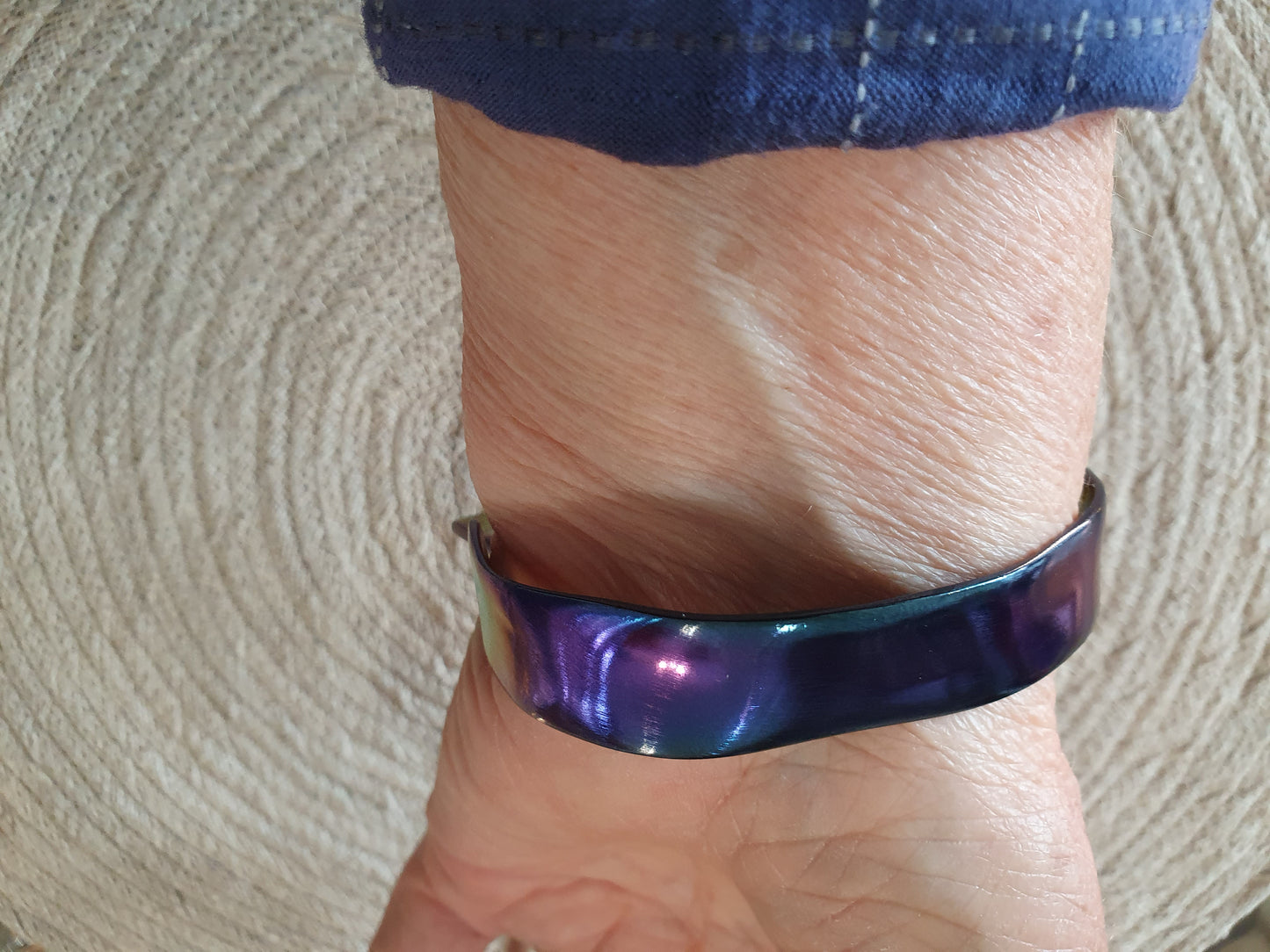 Brass ribbon bracelet with iridescent finish small