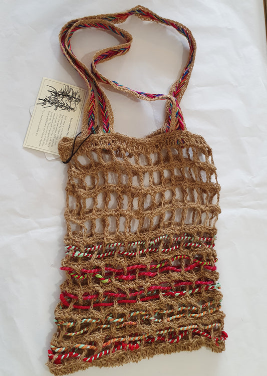 Wild hemp bag with red thread