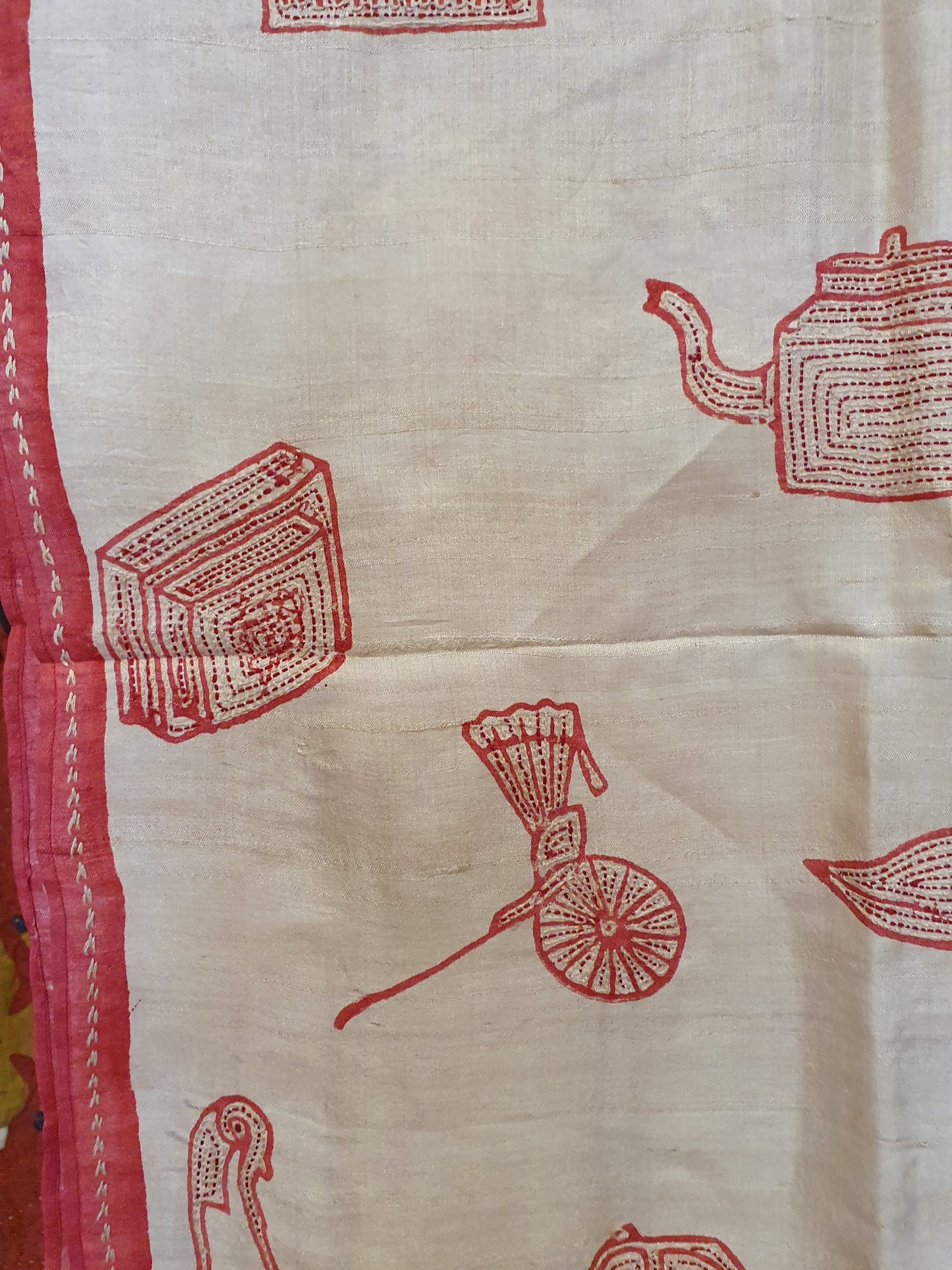 Silk scarf in cream with red motifs