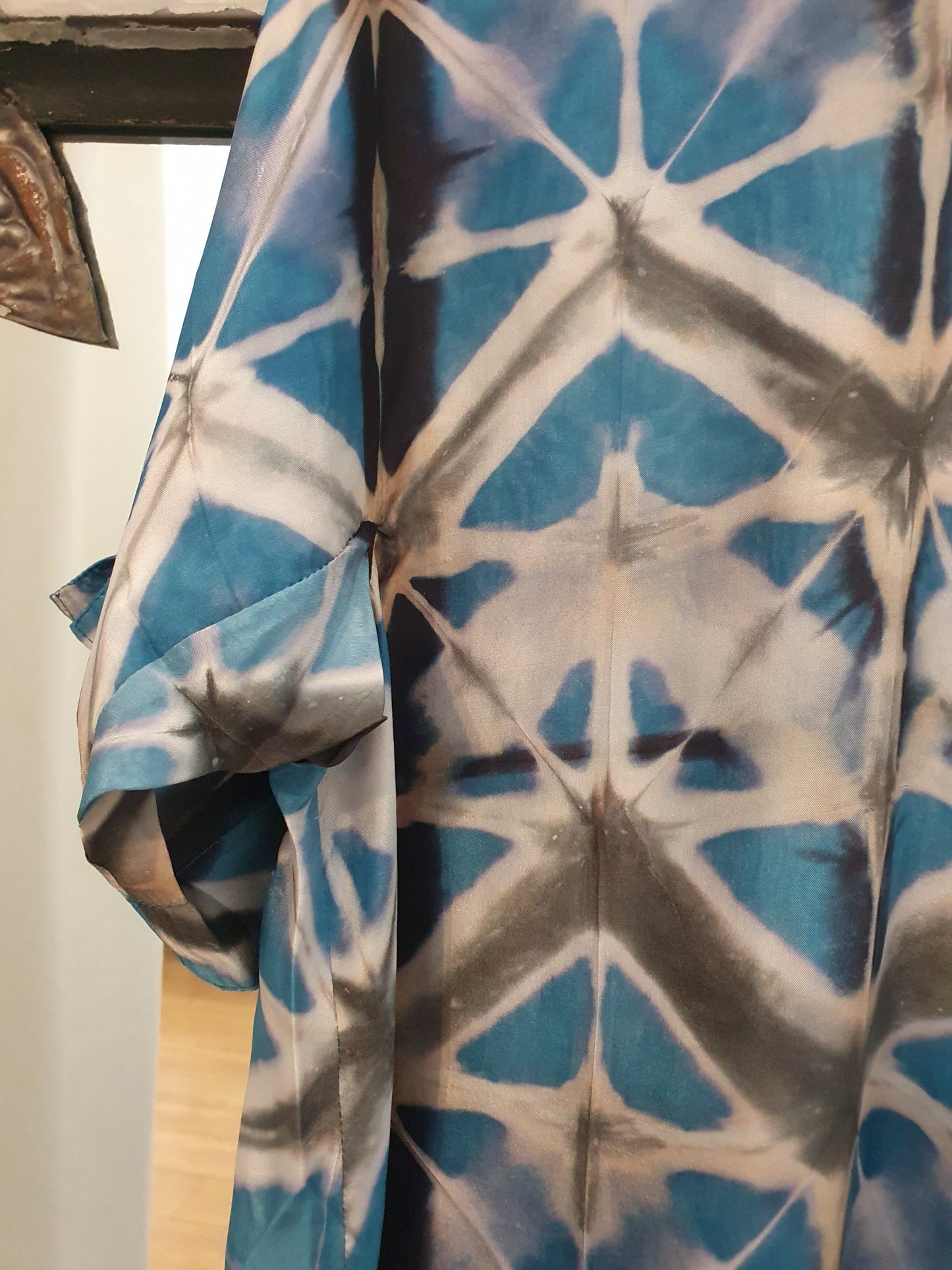 Hand shibori silk shirt in grey and blue