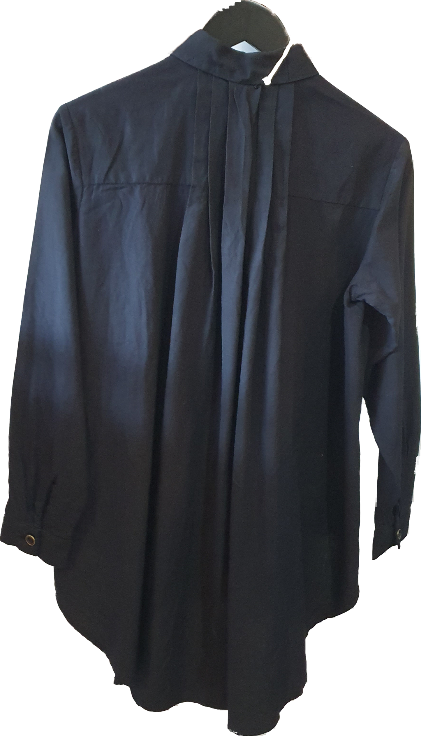 Stella back pleated shirt in black