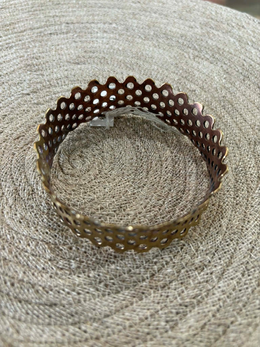 Concave brass mesh cuff small