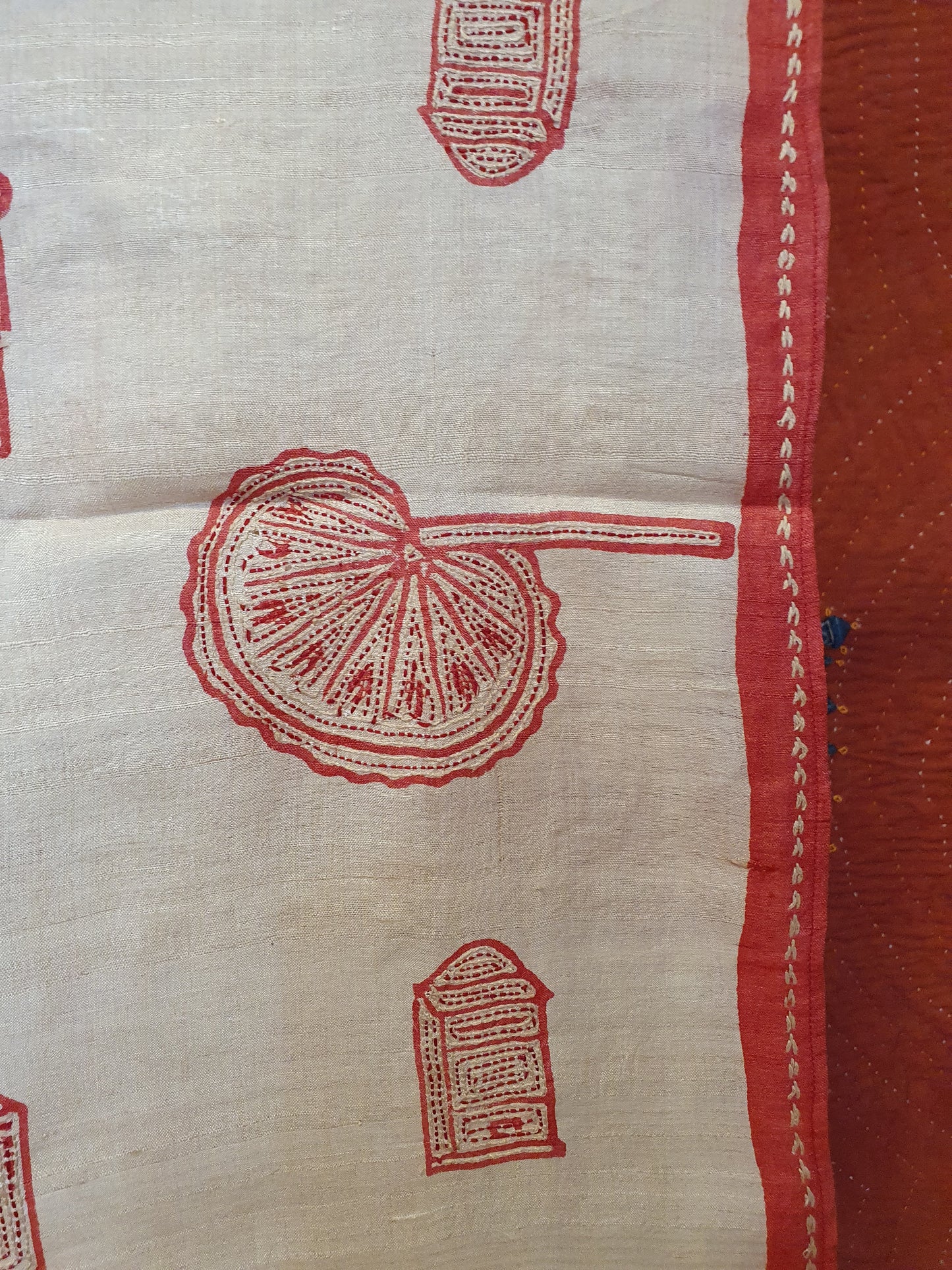 Silk scarf in cream with red motifs